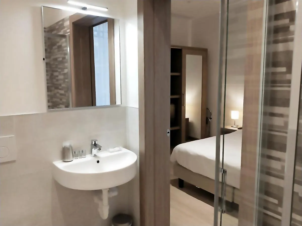 Via Poma Apartments&Rooms Vérone Appartement
