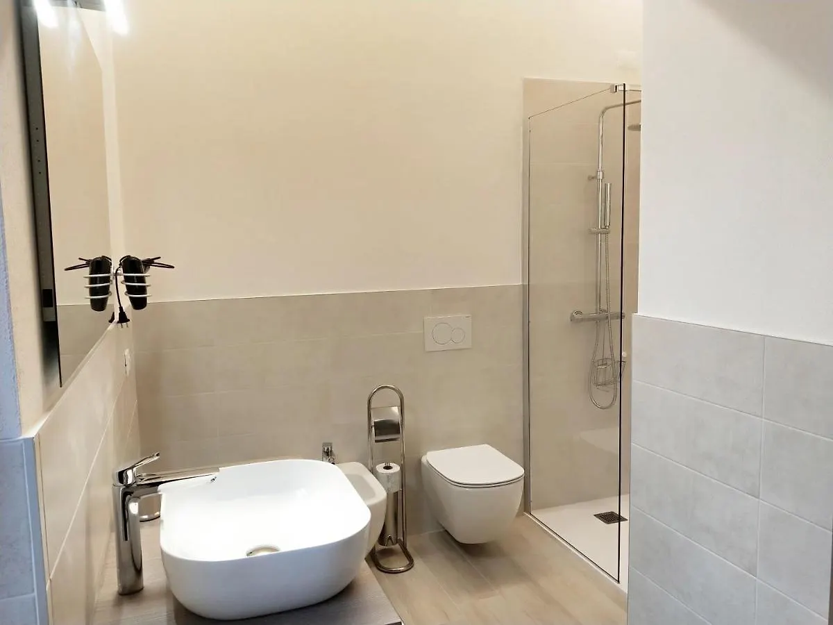 Via Poma Apartments&Rooms Vérone Appartement