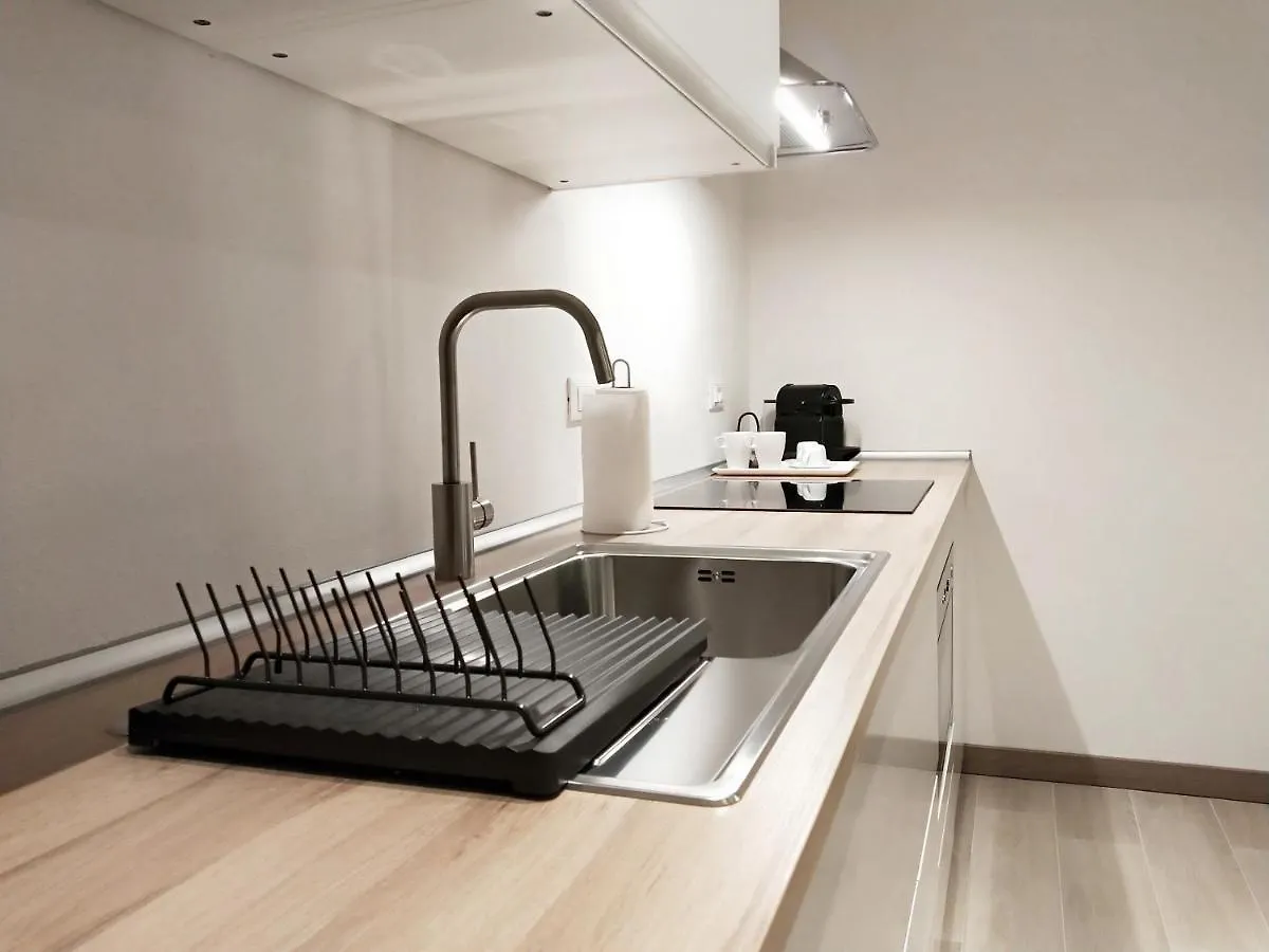 Via Poma Apartments&Rooms 维罗纳