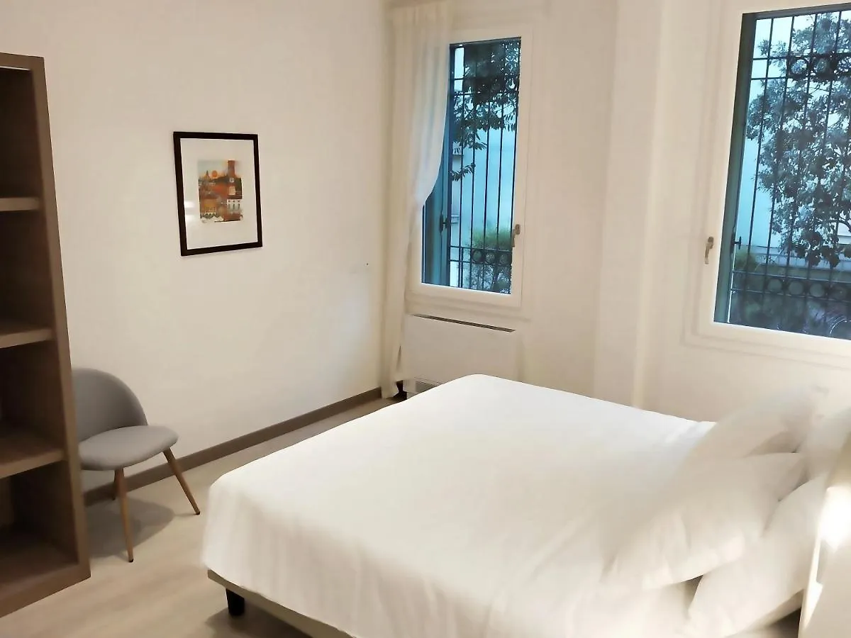 Daire Via Poma Apartments&Rooms Verona